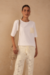 Blusa Básica Bolso Bordado