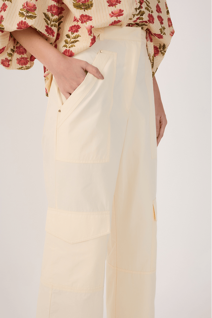 Calça Algodão Rebites