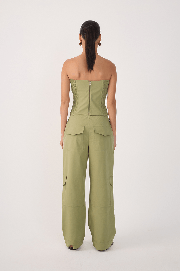 Calça Algodão Rebites