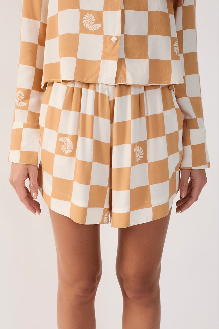 Short Boxer Estampa Jogo de Conchas
