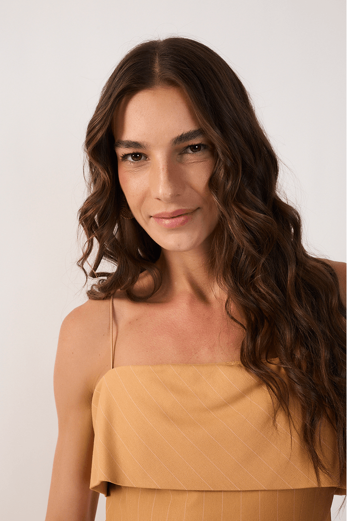 Vestido Curto Estampa Risca de Giz