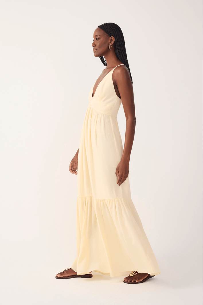 Vestido Crepe Metal  Decote