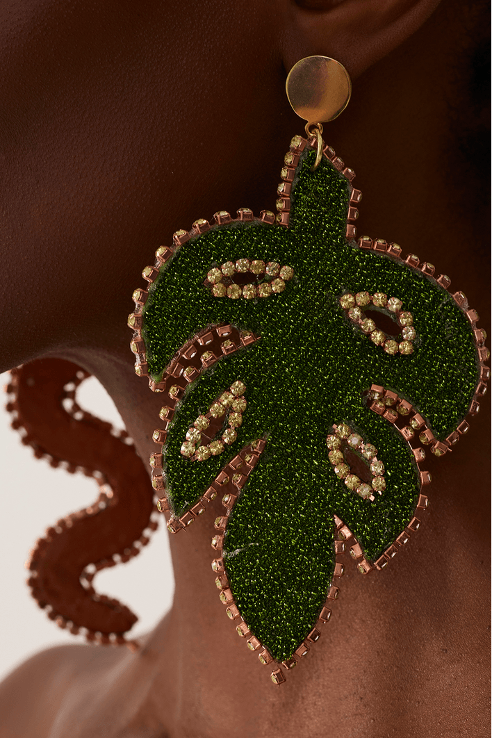 Brinco Cobra E Folha