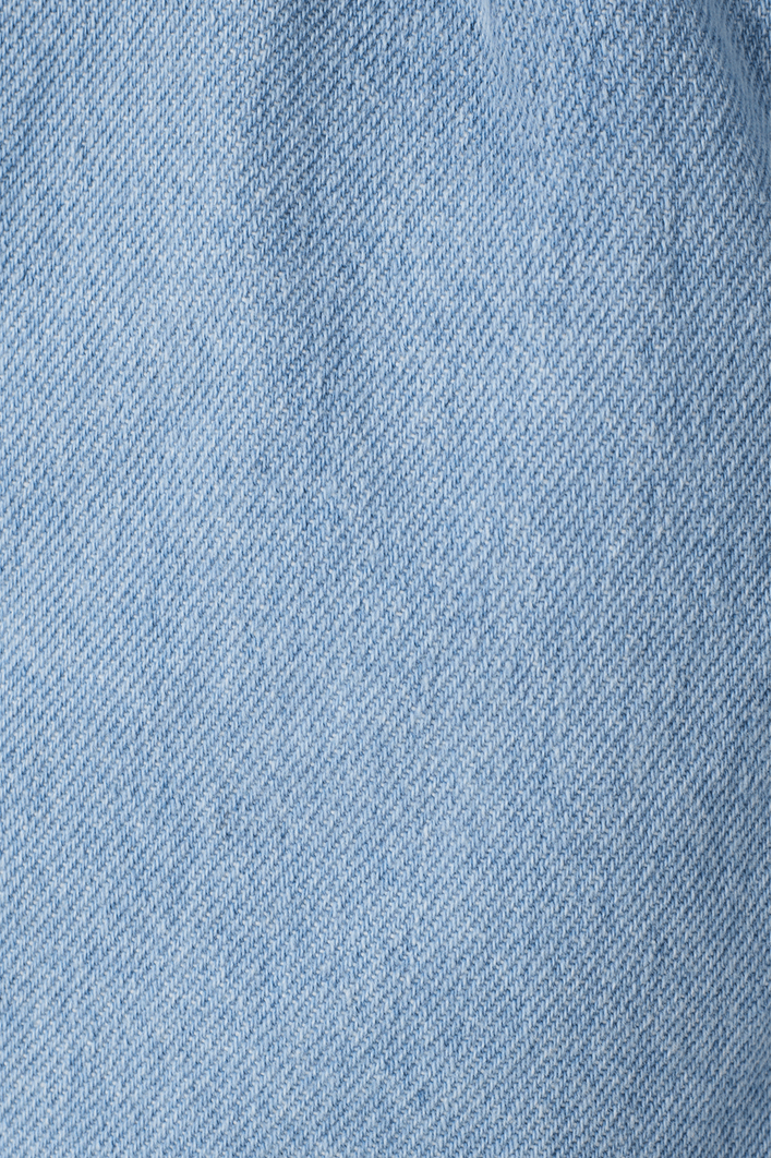 Short Jeans Detalhe Prega