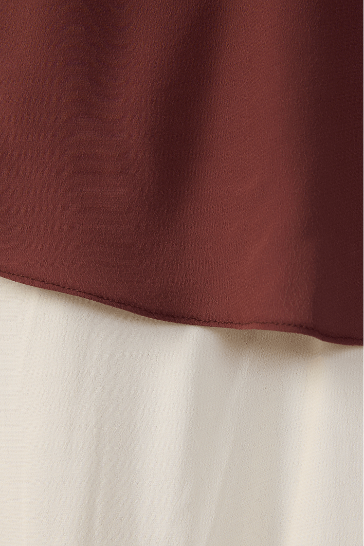 Vestido Cropped Crepe Sobreposição Bico