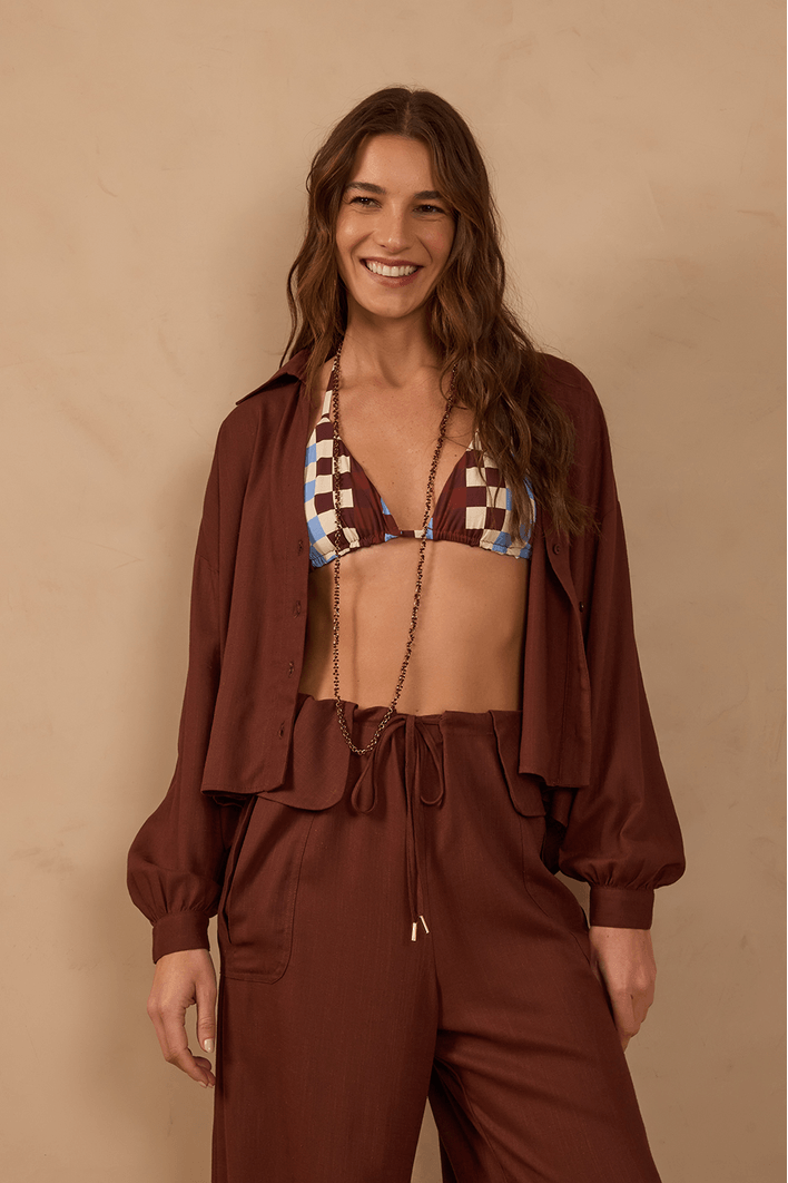 Camisa Decote V