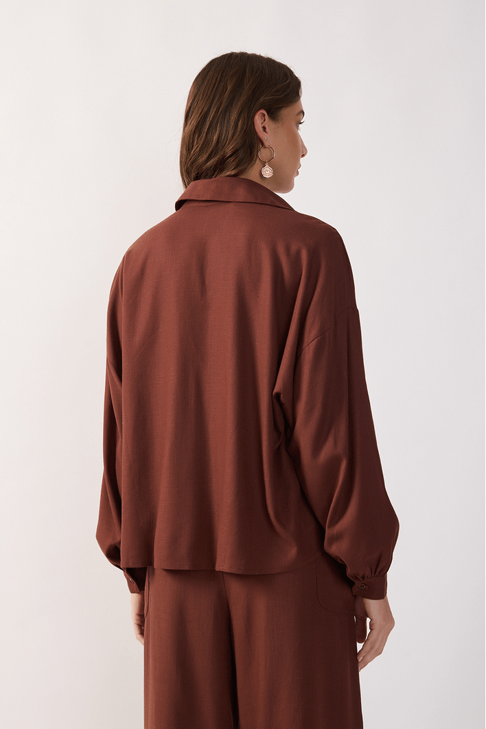 Camisa Decote V
