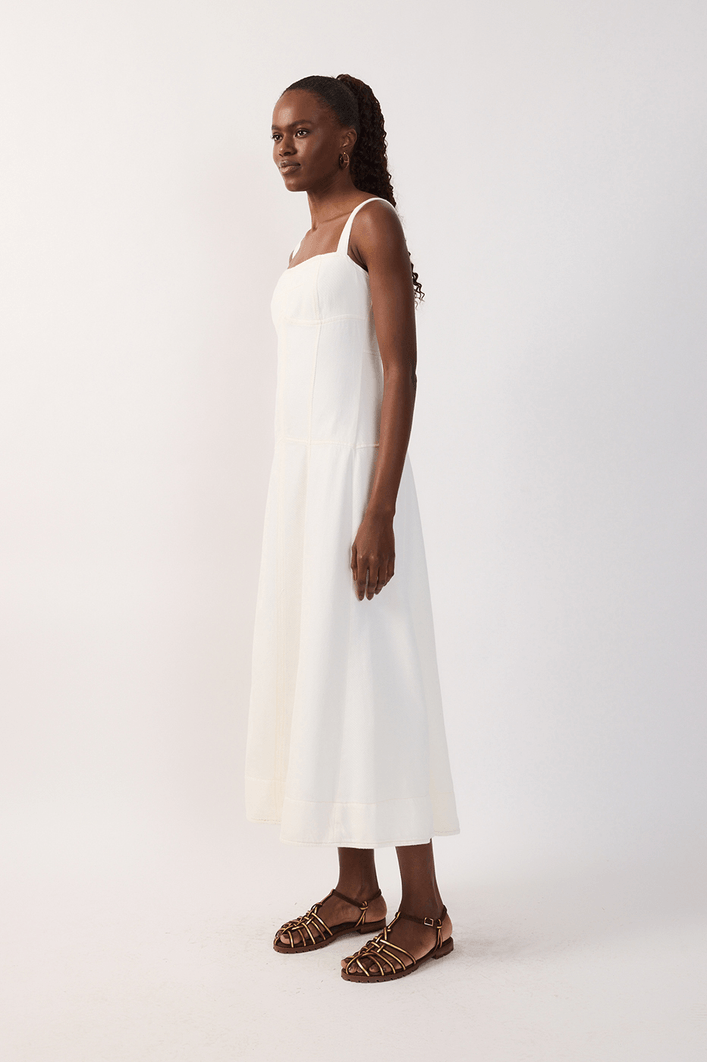 Vestido Sarja Decote Reto