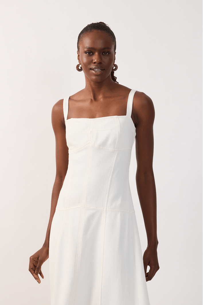 Vestido Sarja Decote Reto