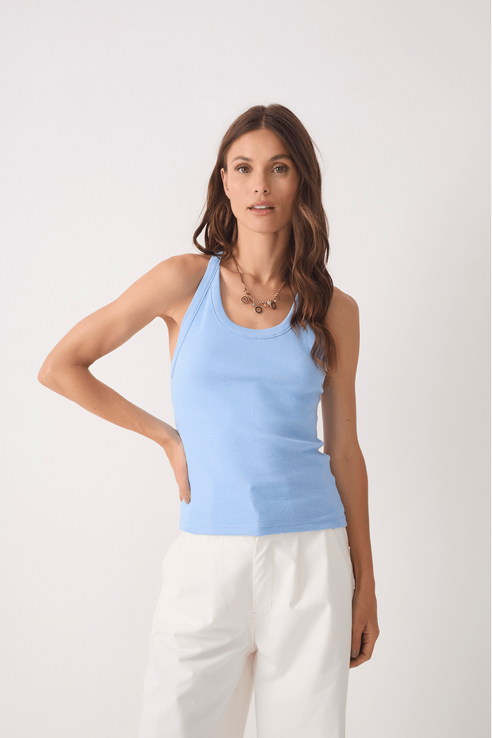 Camiseta Básica Bordado Sol Costas