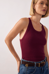 Camiseta Básica Bordado Sol Costas
