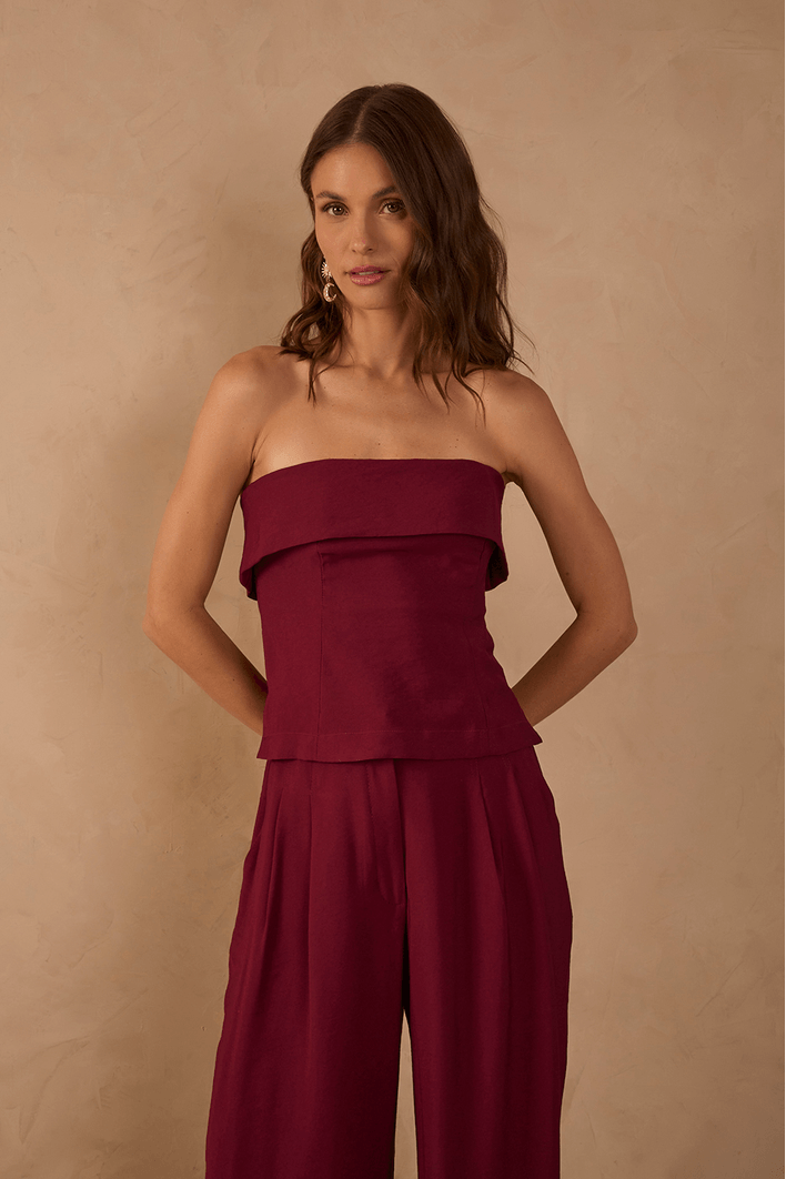 Blusa Decote Pala Sobreposta