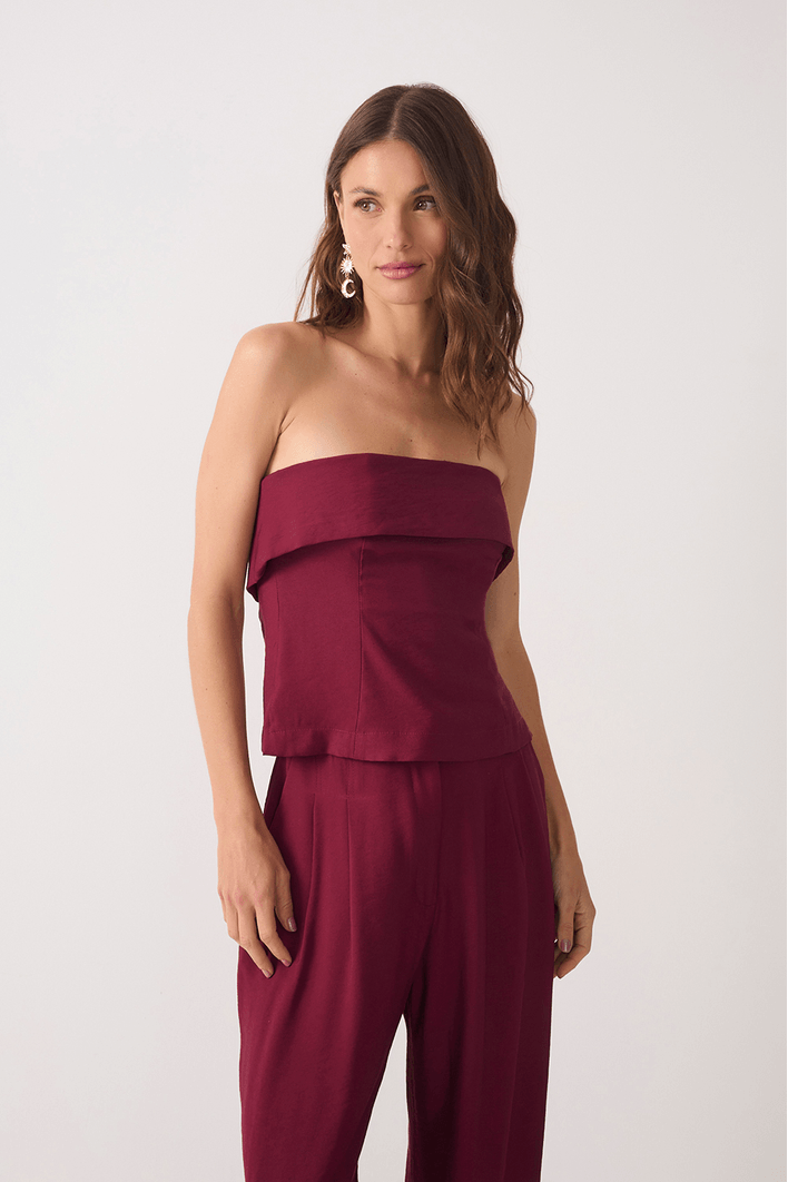 Blusa Decote Pala Sobreposta