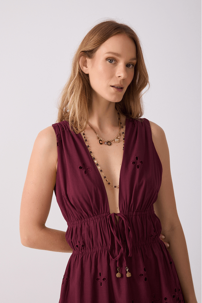 Vestido Curto Algodão Bordado Barrado