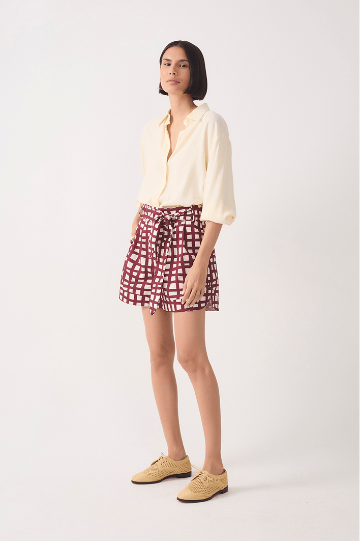 Short Tricoline Est Trama Vinho