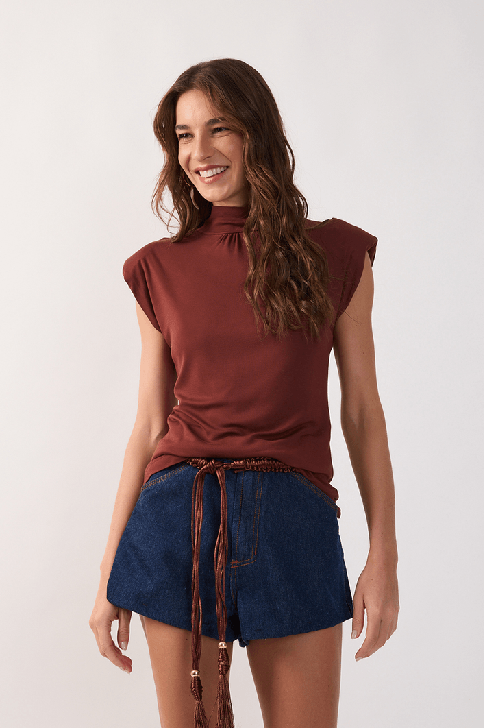 Blusa Gola Alta