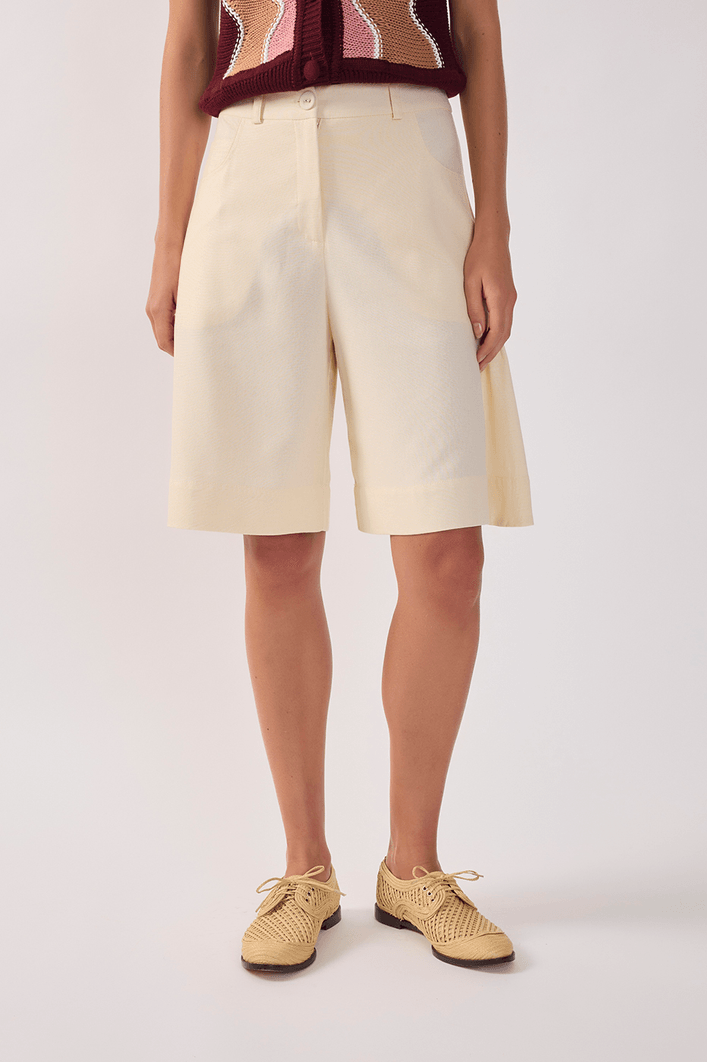 Bermuda Linho Com Nesga