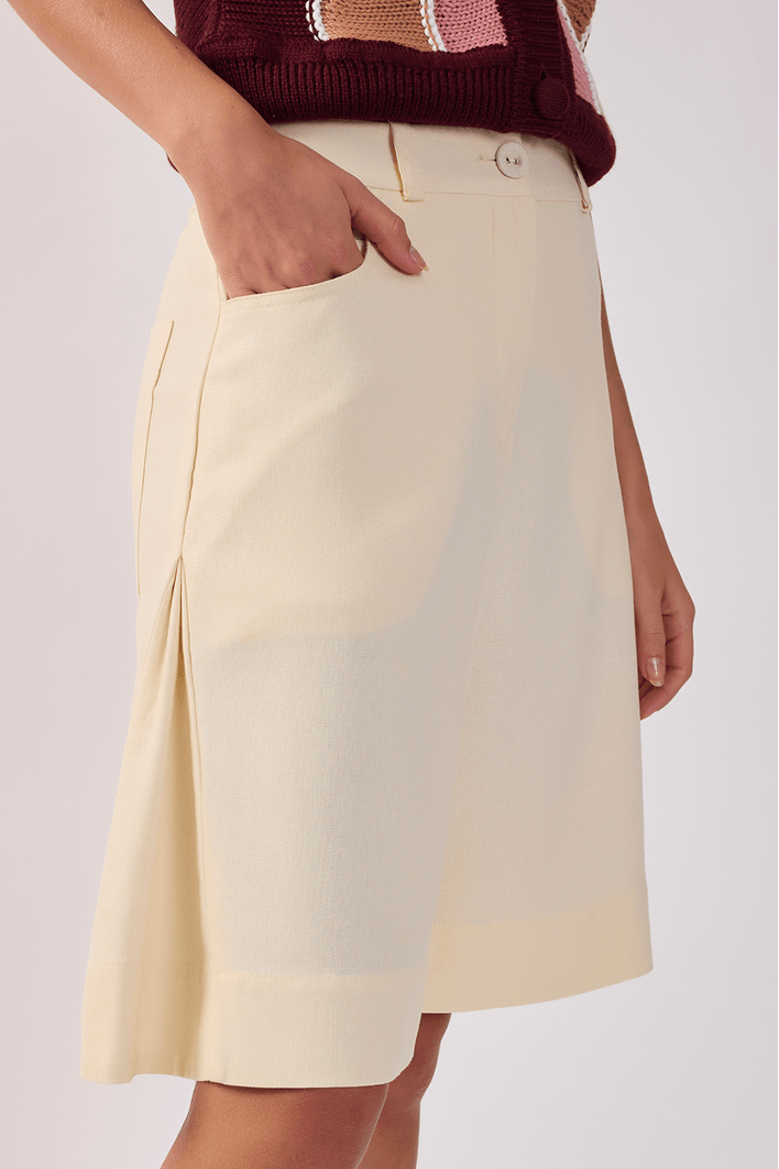 Bermuda Linho Com Nesga