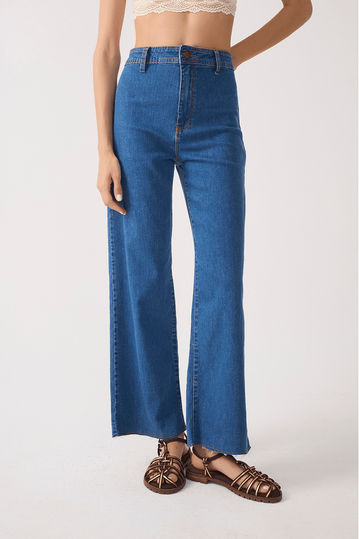 Calça Jeans Cropped