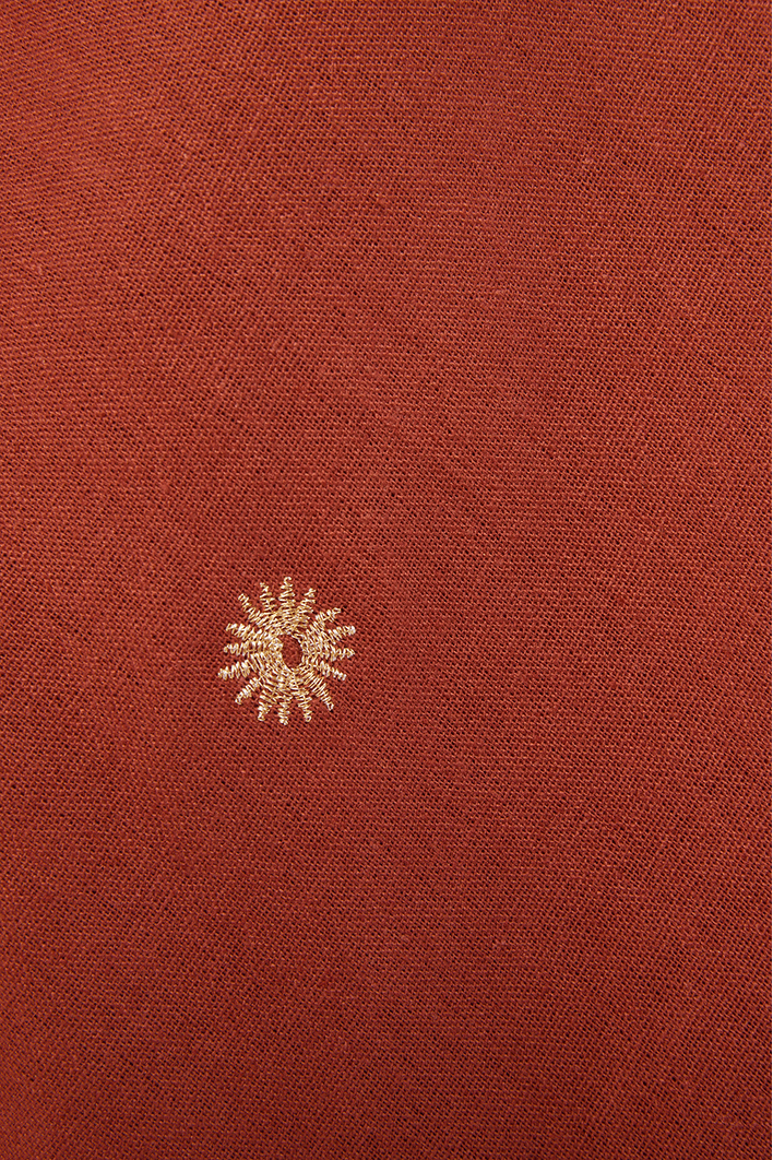 Macaquinho Linho Bordado Lurex Sol