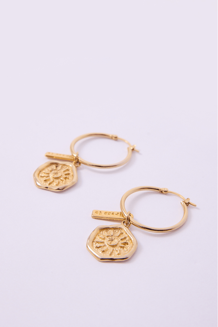 Brinco Medalha Toque Solar