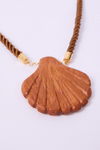 Colar Concha de Madeira