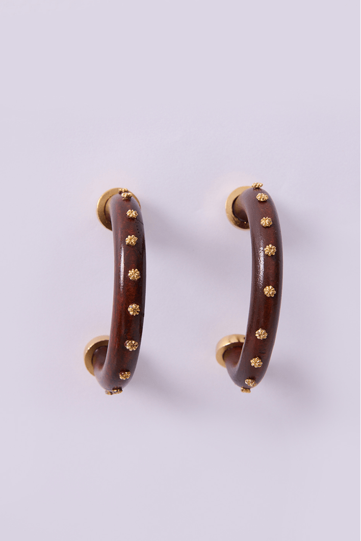 Brinco Argola Madeira Constelar