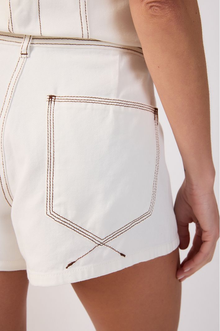 Short Sarja Pespontos