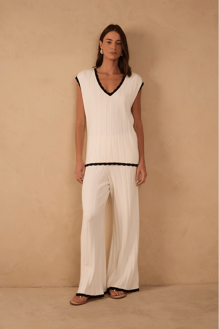 Calça Tricot Premium Detalhe Ondulado