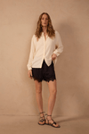 Short Cetim Com Renda