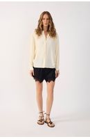 Short Cetim Com Renda