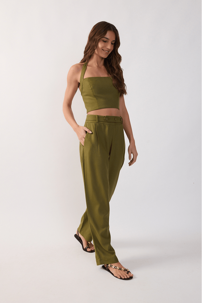 Calça Linho Cenoura Cós Botão