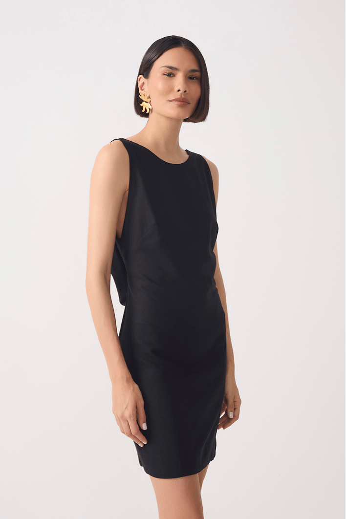 Vestido Linho Curto Decote