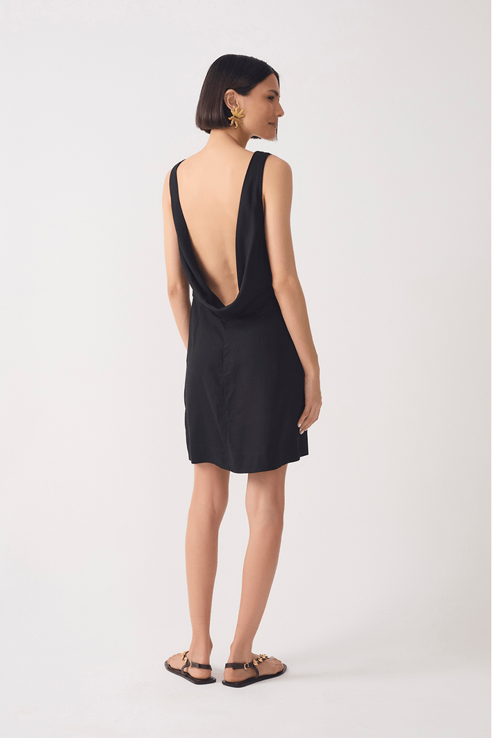 Vestido Linho Curto Decote