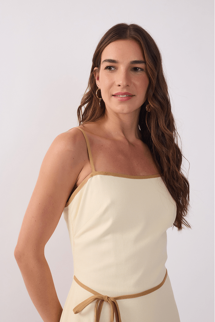 Vestdo Curto Linho Viés