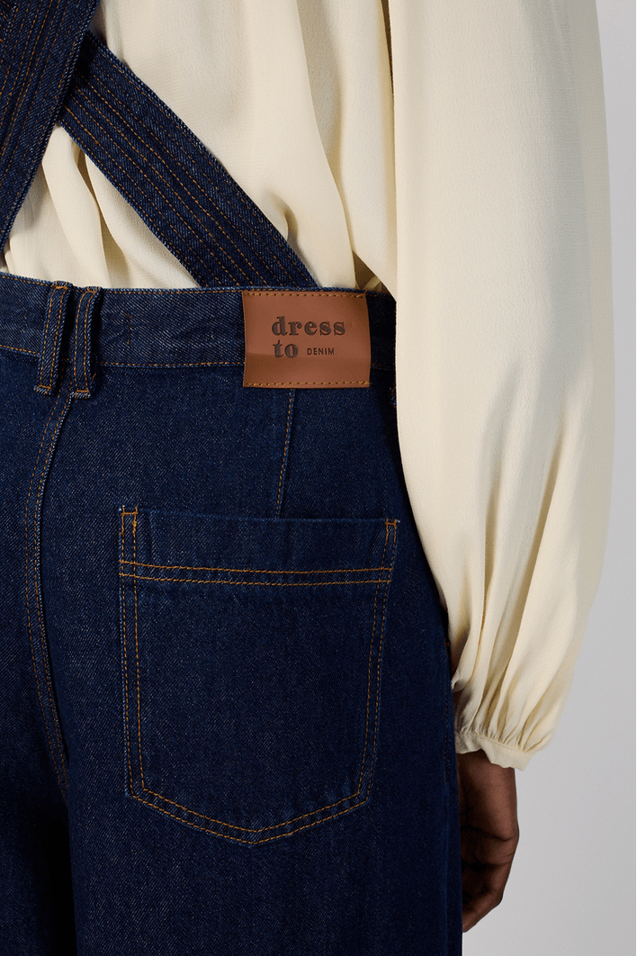 Jardineira Jeans Alças Removíveis