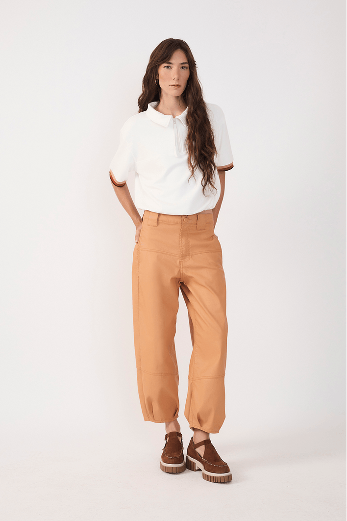 Calça Sarja Resinada