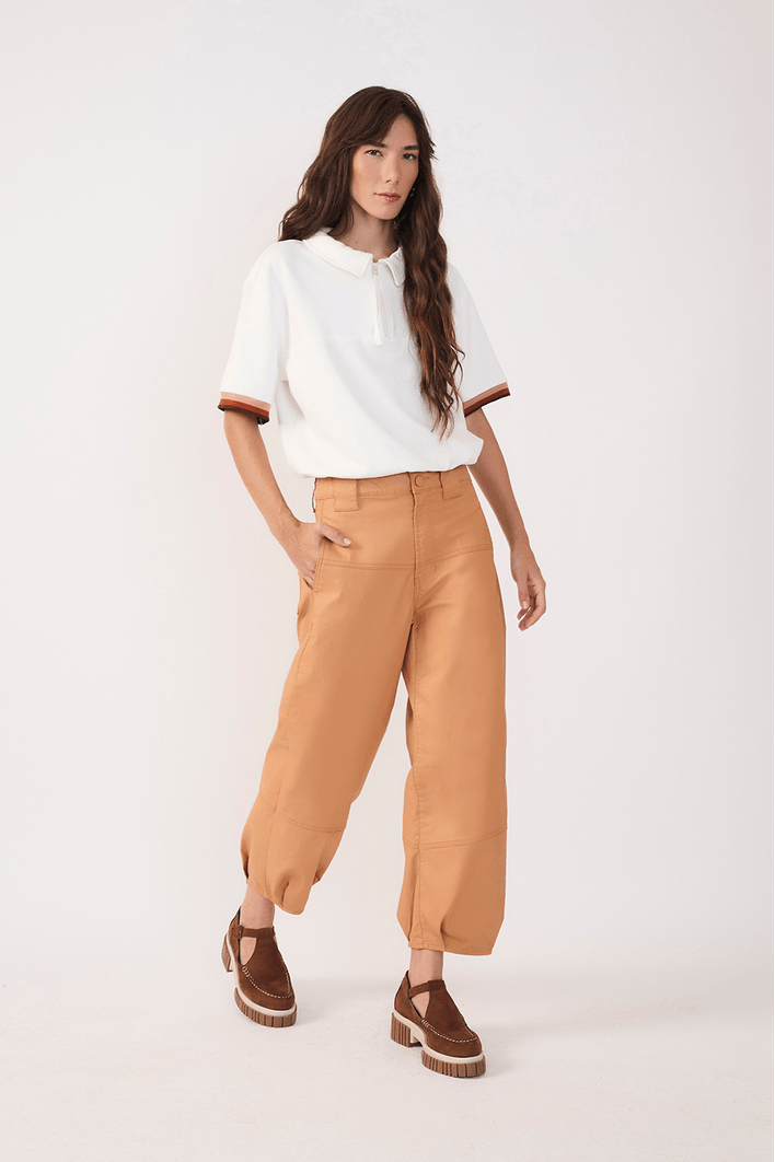 Calça Sarja Resinada