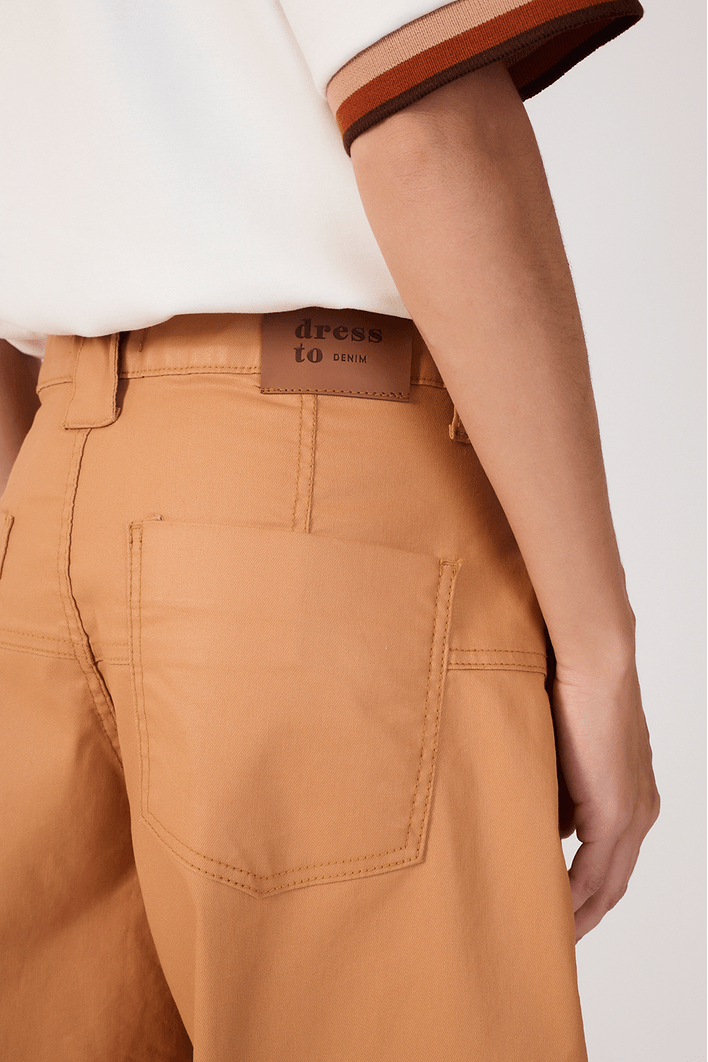 Calça Sarja Resinada