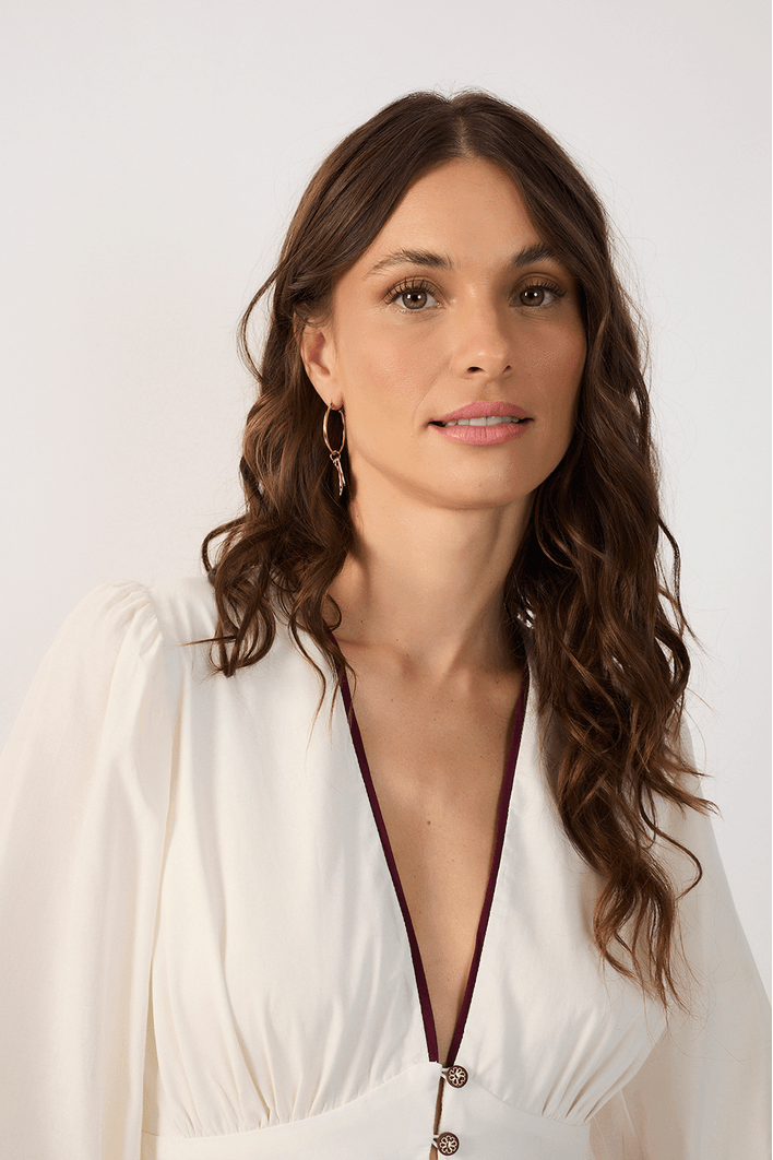 Vestido Cropped Bordado Barrado
