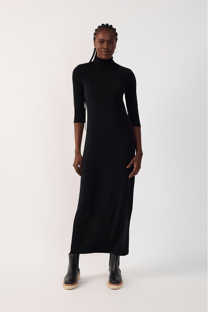 Vestido Coluna Gola Alta