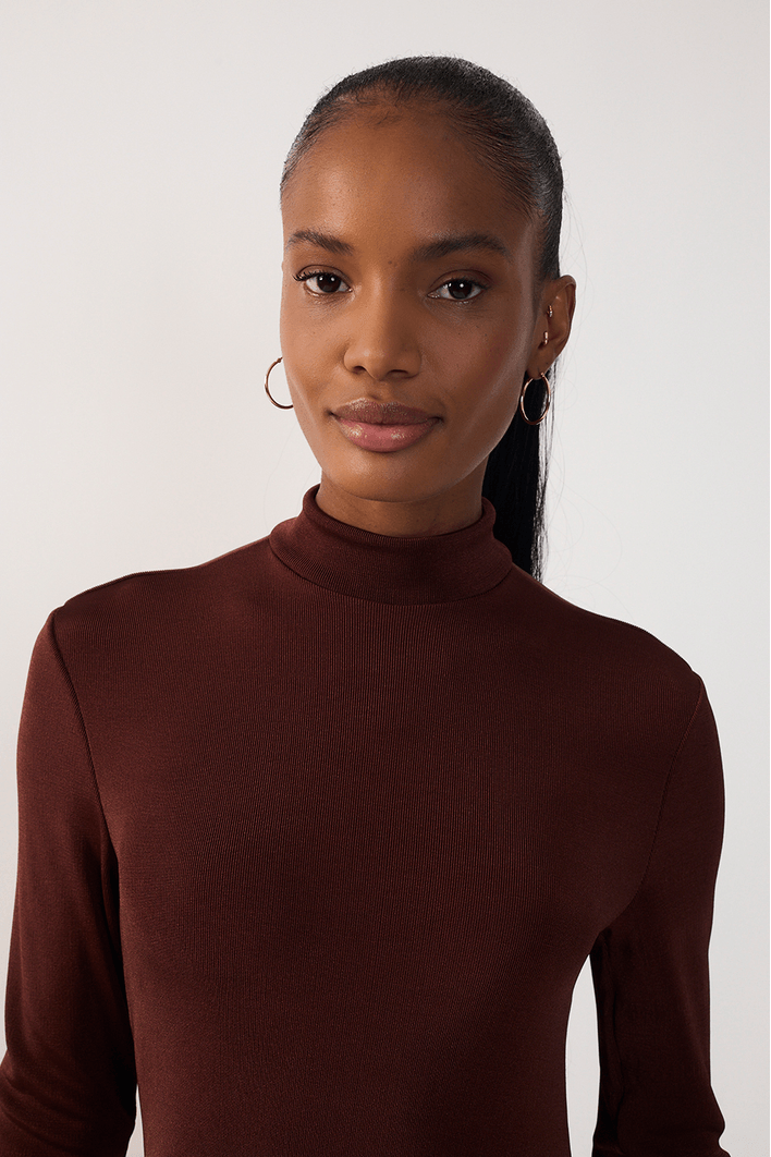 Vestido Coluna Gola Alta