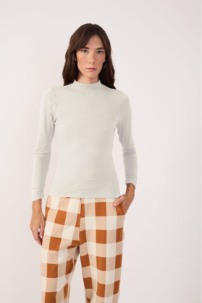 Blusa Gola Alta Malha Crepe