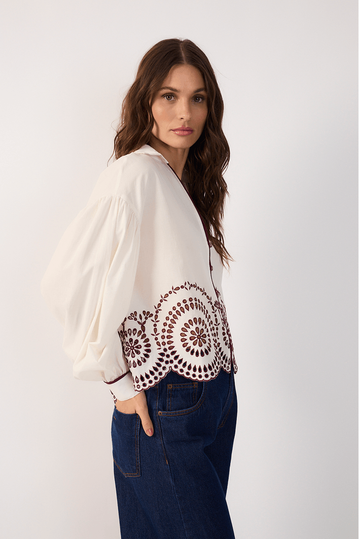 Camisa Algodão Bordado Barrado