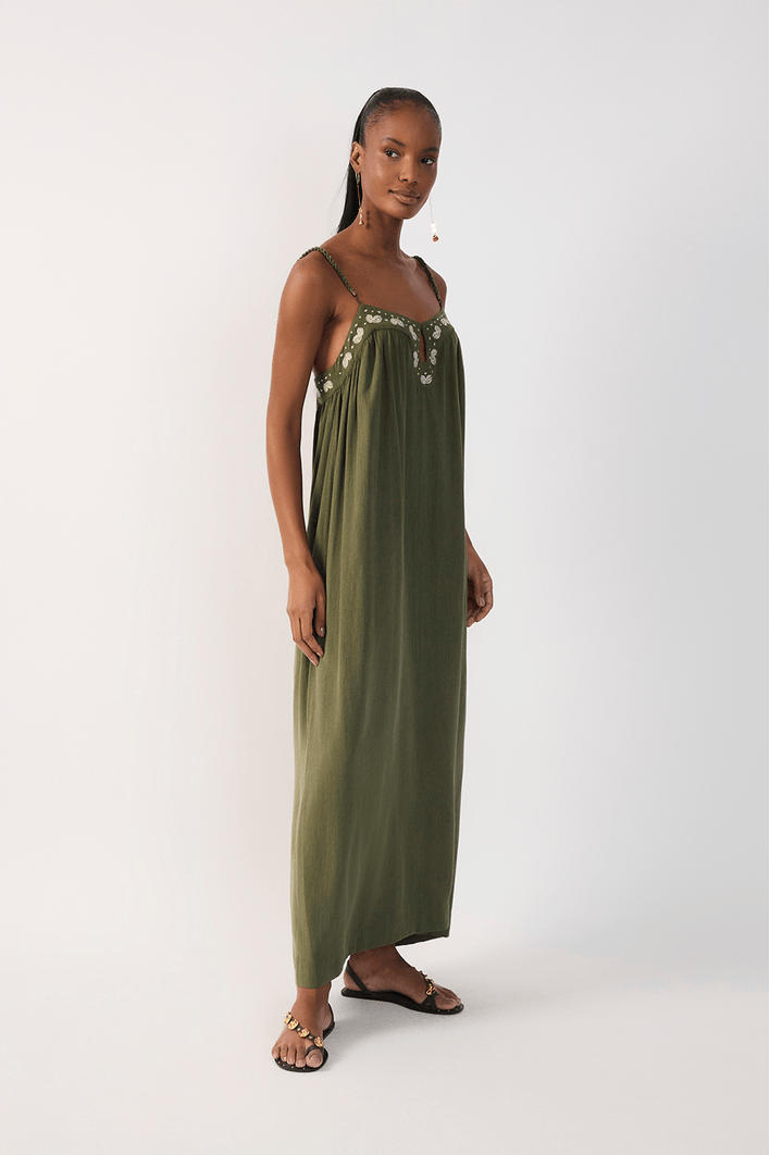 Vestido Cropped Pala Bordada