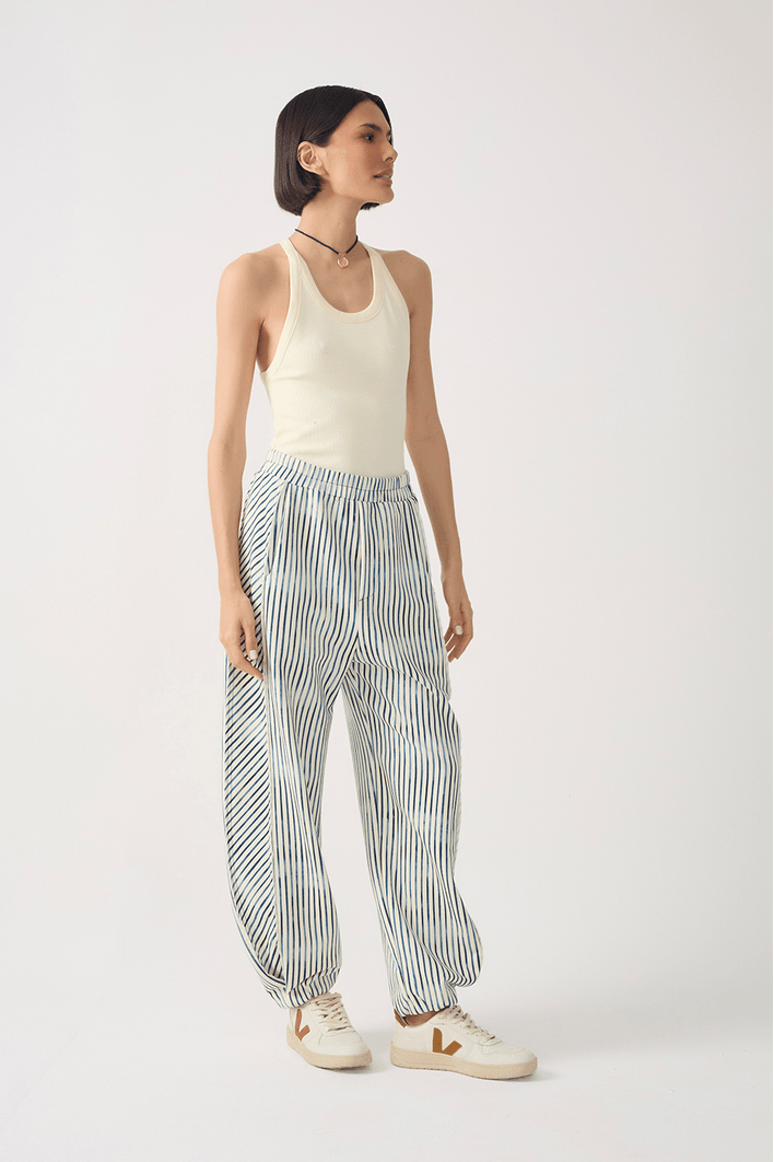 Calça Moletom Estampa Listra