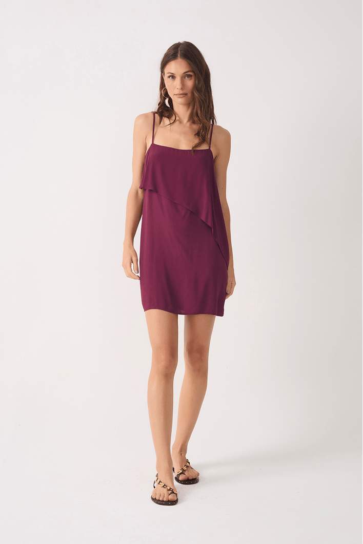 Vestido Curto Crepe Sobreposição