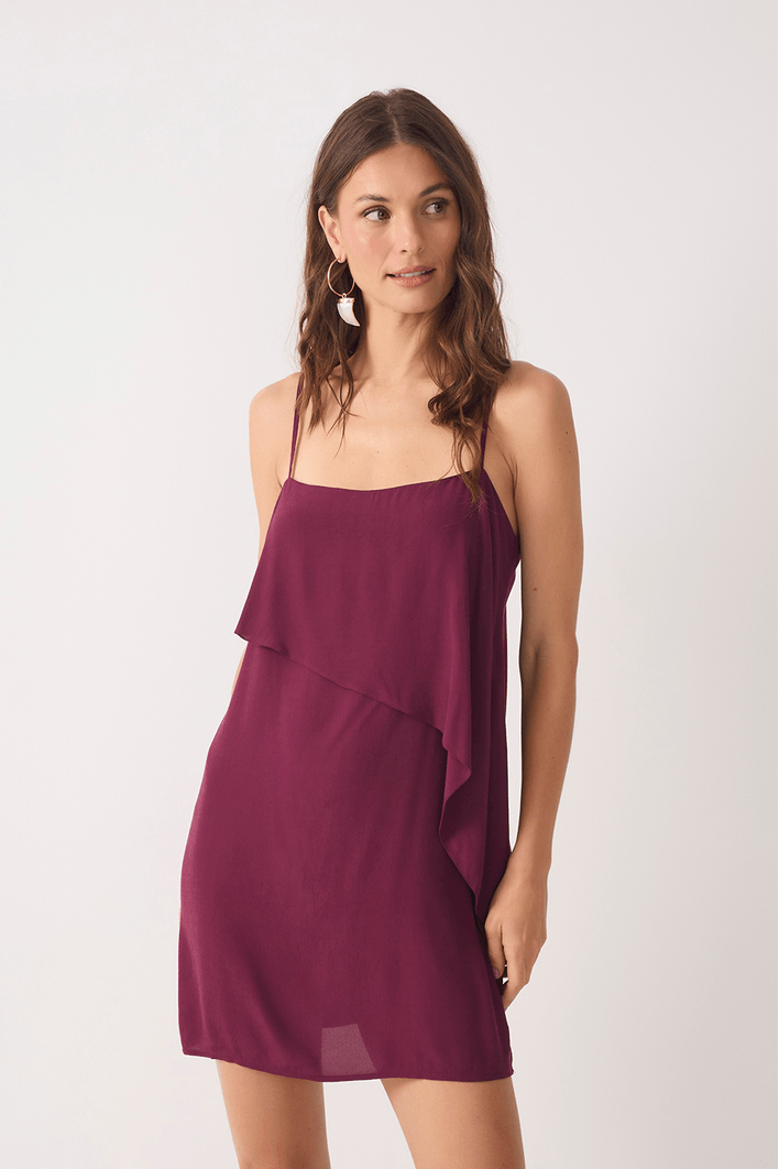 Vestido Curto Crepe Sobreposição