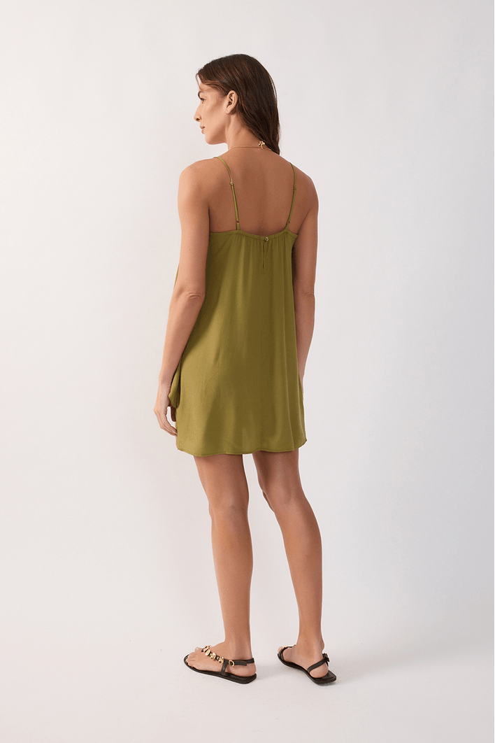 Vestido Curto Crepe Sobreposição