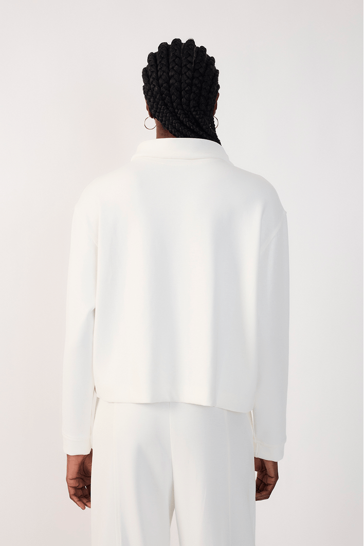 Blusa Gola Alta Bordado Sol